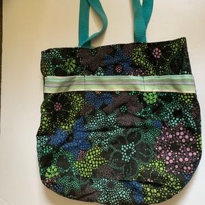 Reversible tote bag
